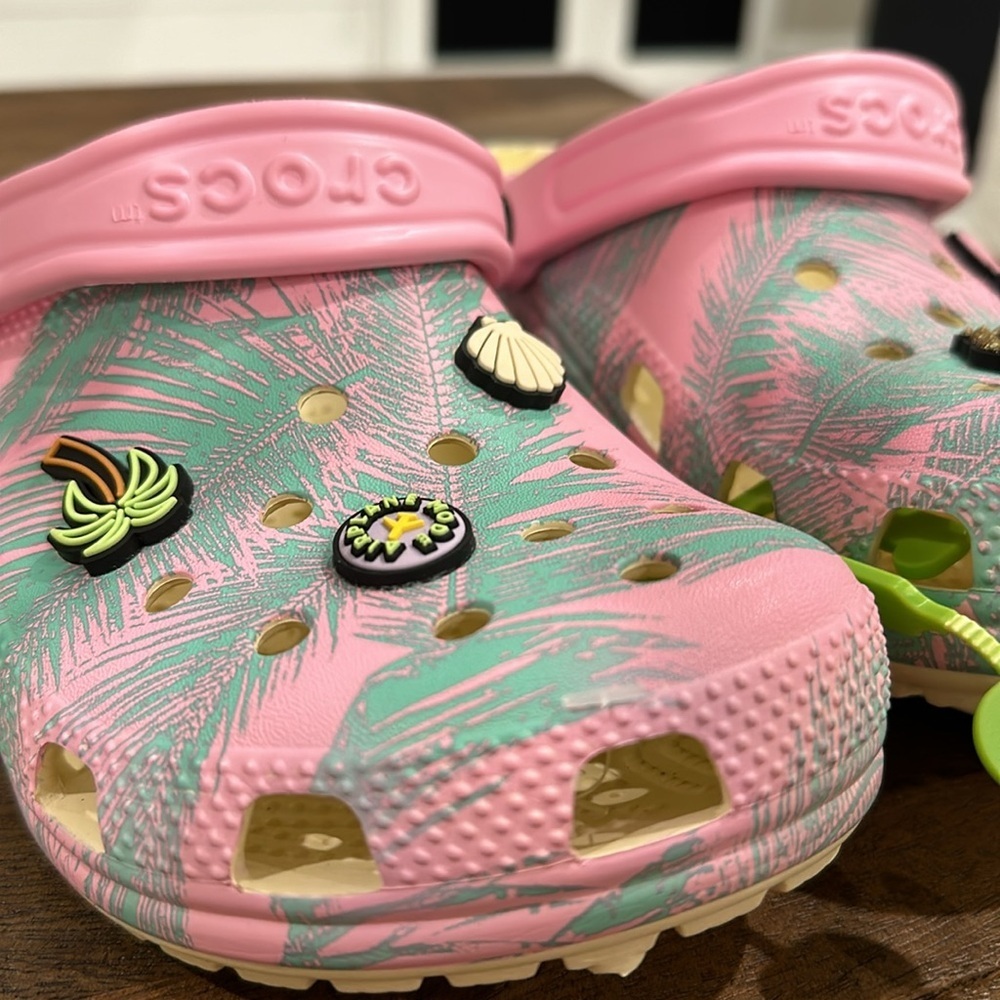 Crocs Classic Spring Break Clog - Picture 2 of 7